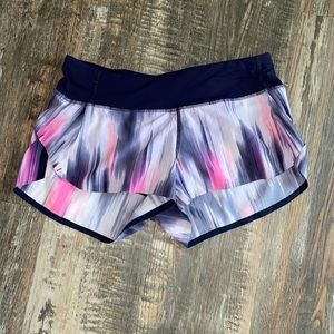 LULU SHORTS (discontinued color)